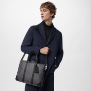 Портфель Louis Vuitton Voyage PM